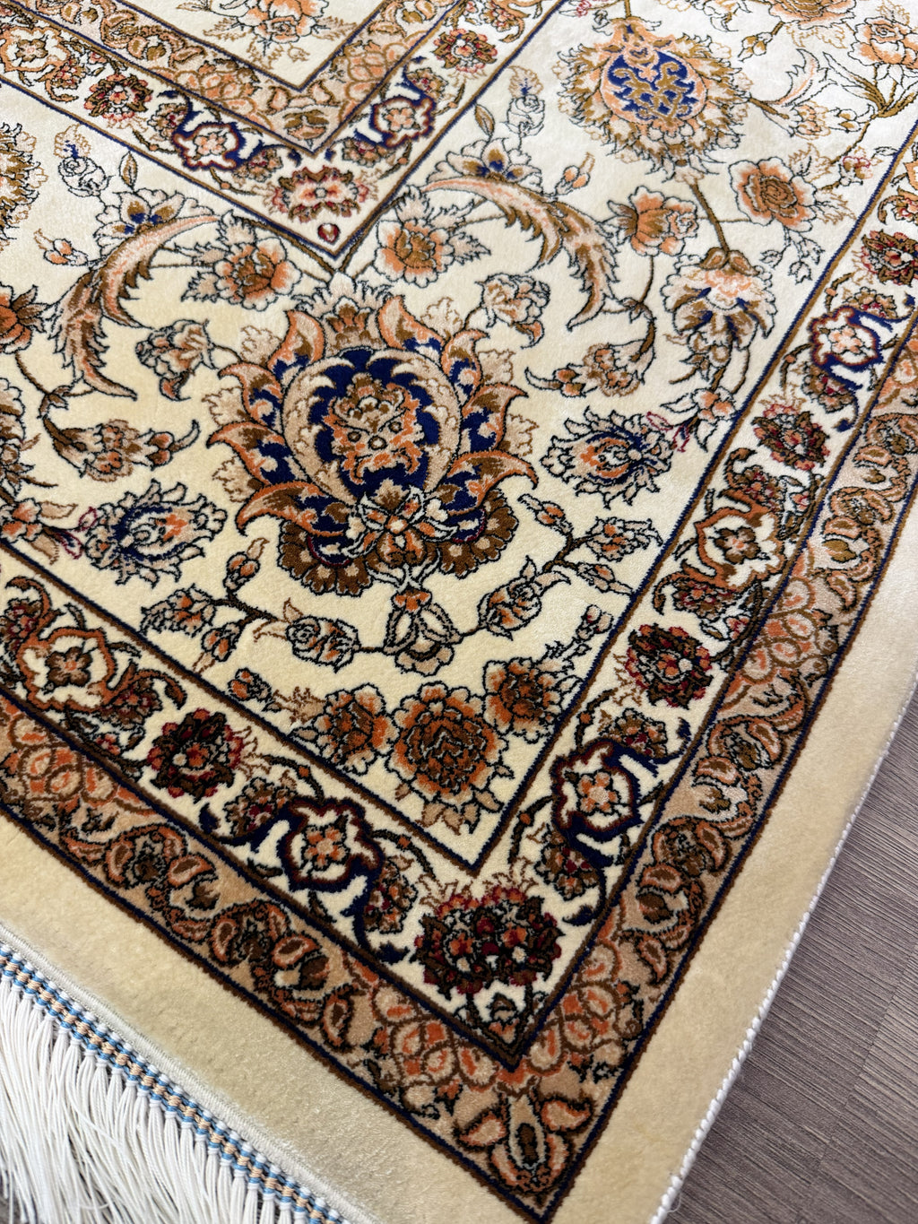 Luxury Turkish Silk Rug 7x10 Ft Beige Ivory Oriental Area Carpet Handmade Fringe