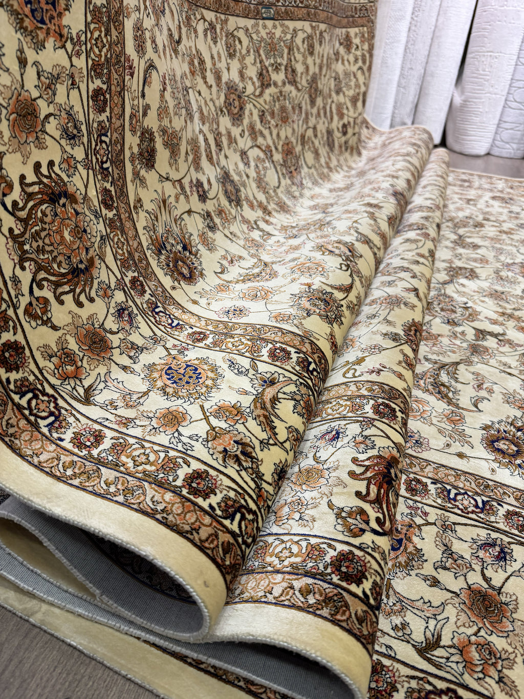 Luxury Turkish Silk Rug 7x10 Ft Beige Ivory Oriental Area Carpet Handmade Fringe