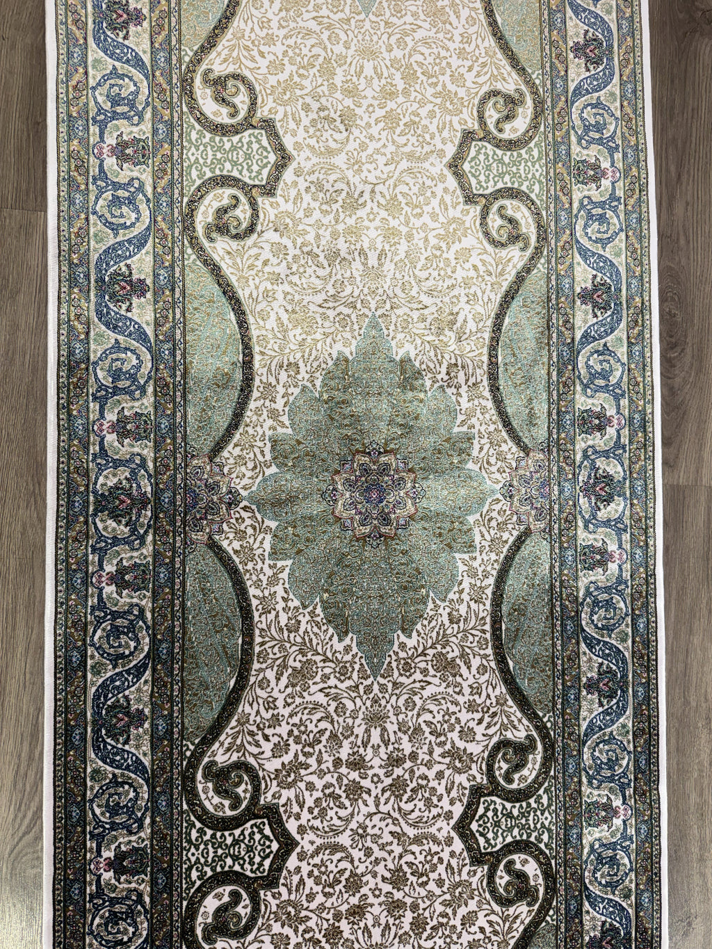 Luxury Turkish Silk Runner Rug 3x10 Green Ivory Oriental Hallway Rug brand new