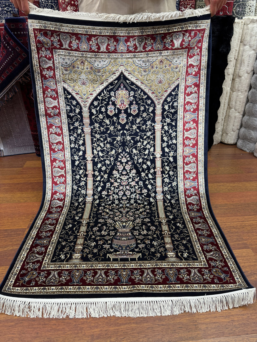 Turkish Silk Prayer Rug Black Islamic Seccade 2x4 Ft Brand New