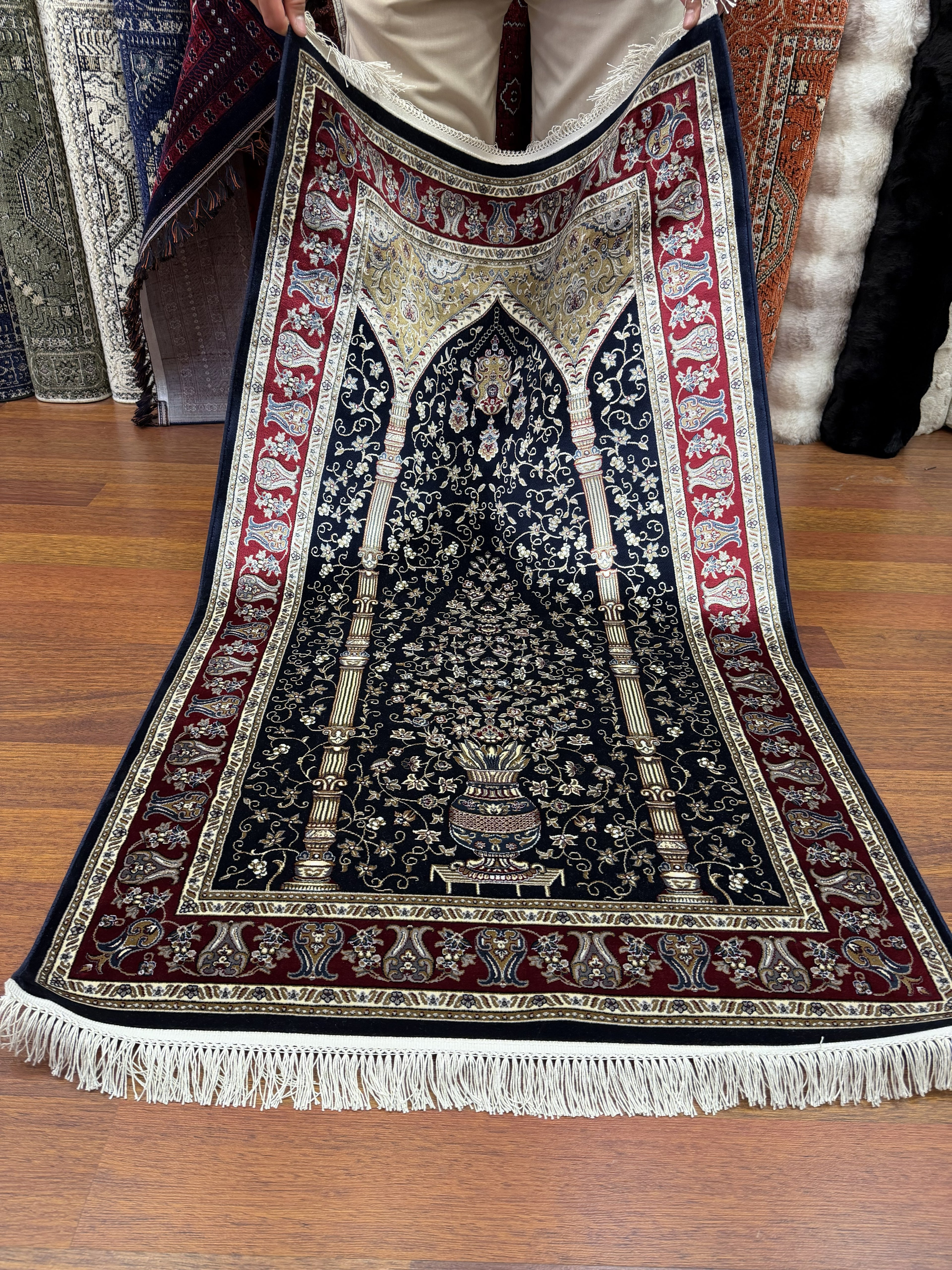 Turkish Silk Prayer Rug Black Islamic Seccade 2x4 Ft Brand New