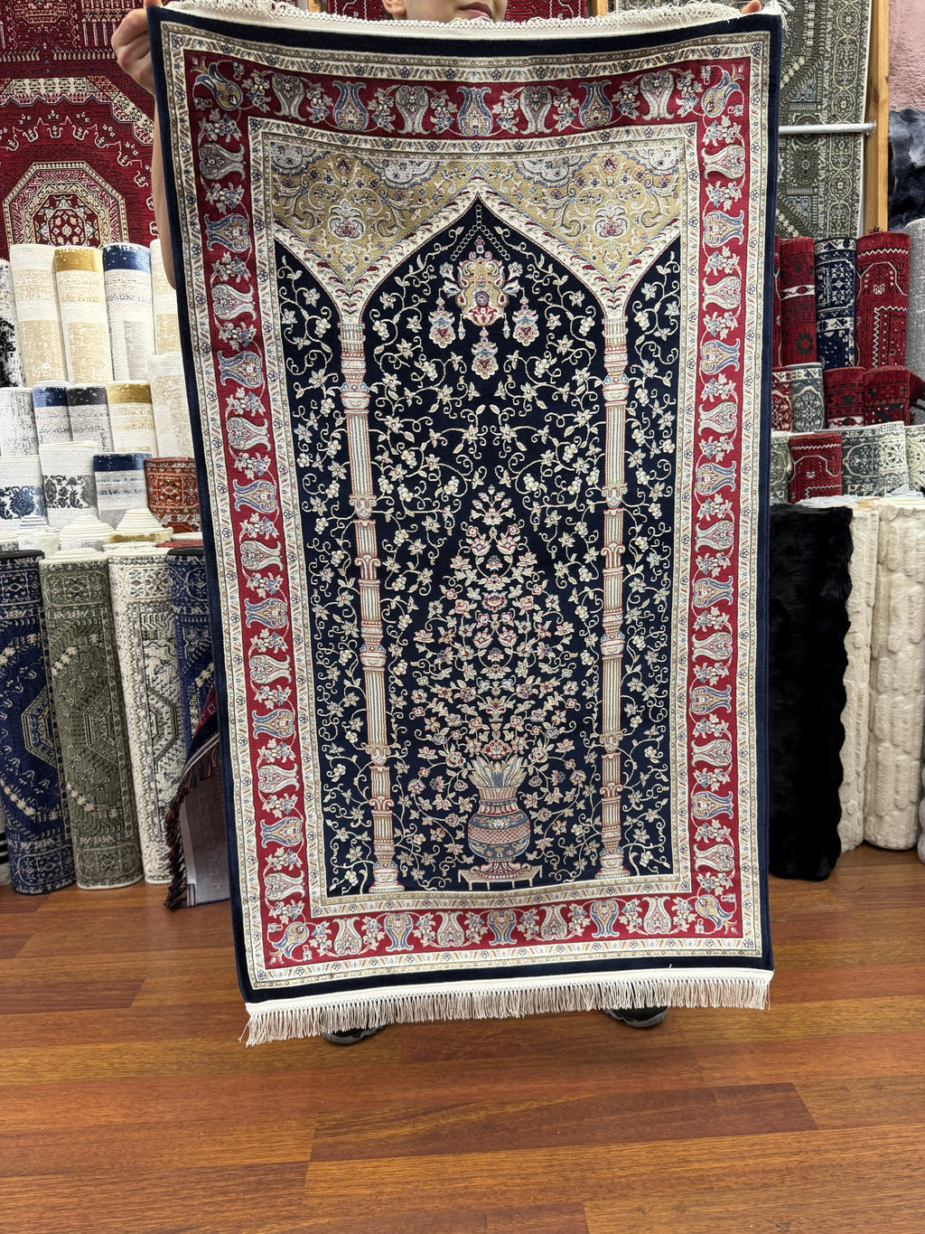 Turkish Silk Prayer Rug Black Islamic Seccade 2x4 Ft Brand New