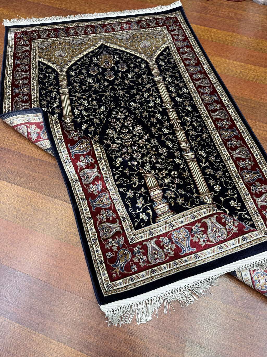 Turkish Silk Prayer Rug Black Islamic Seccade 2x4 Ft Brand New