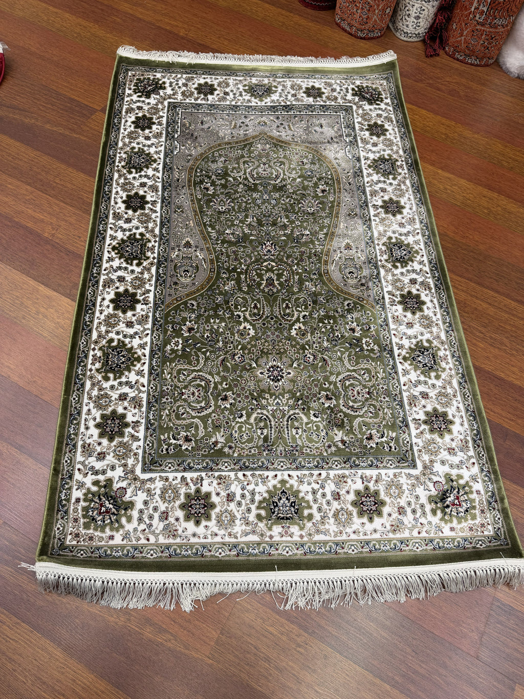 Green Turkish Prayer Rug Silk Seccade 2x4 Ft Made in Turkey