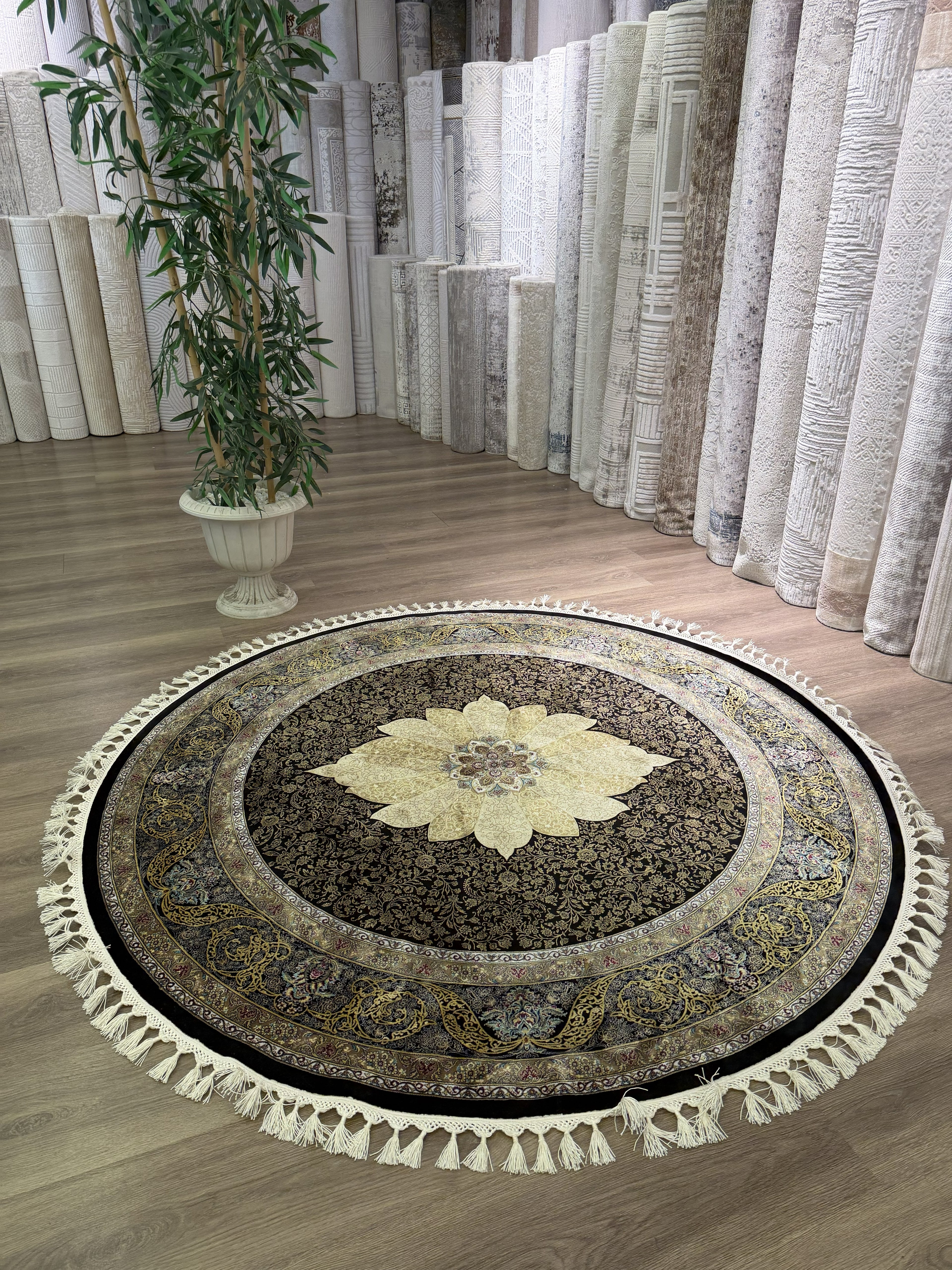 Round Turkish Silk Rug 5x5 Ft Black Gold Oriental Area Rug New