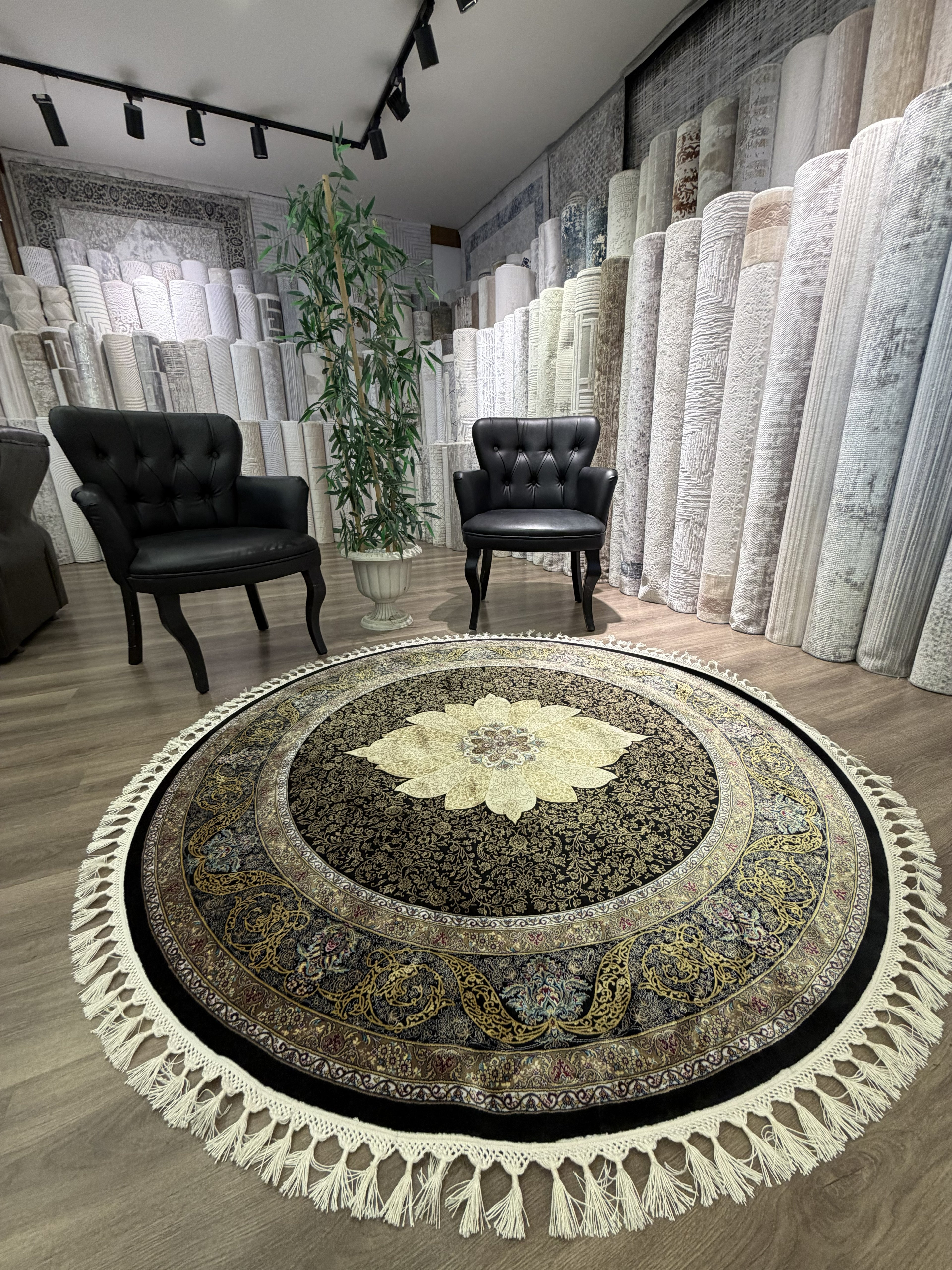 Round Turkish Silk Rug 5x5 Ft Black Gold Oriental Area Rug New