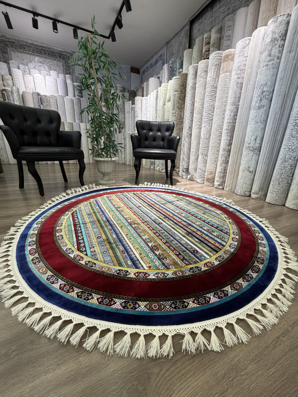 Round Turkish Silk Rug 5x5 Ft Colorful Kilim Style Area Rug brand new