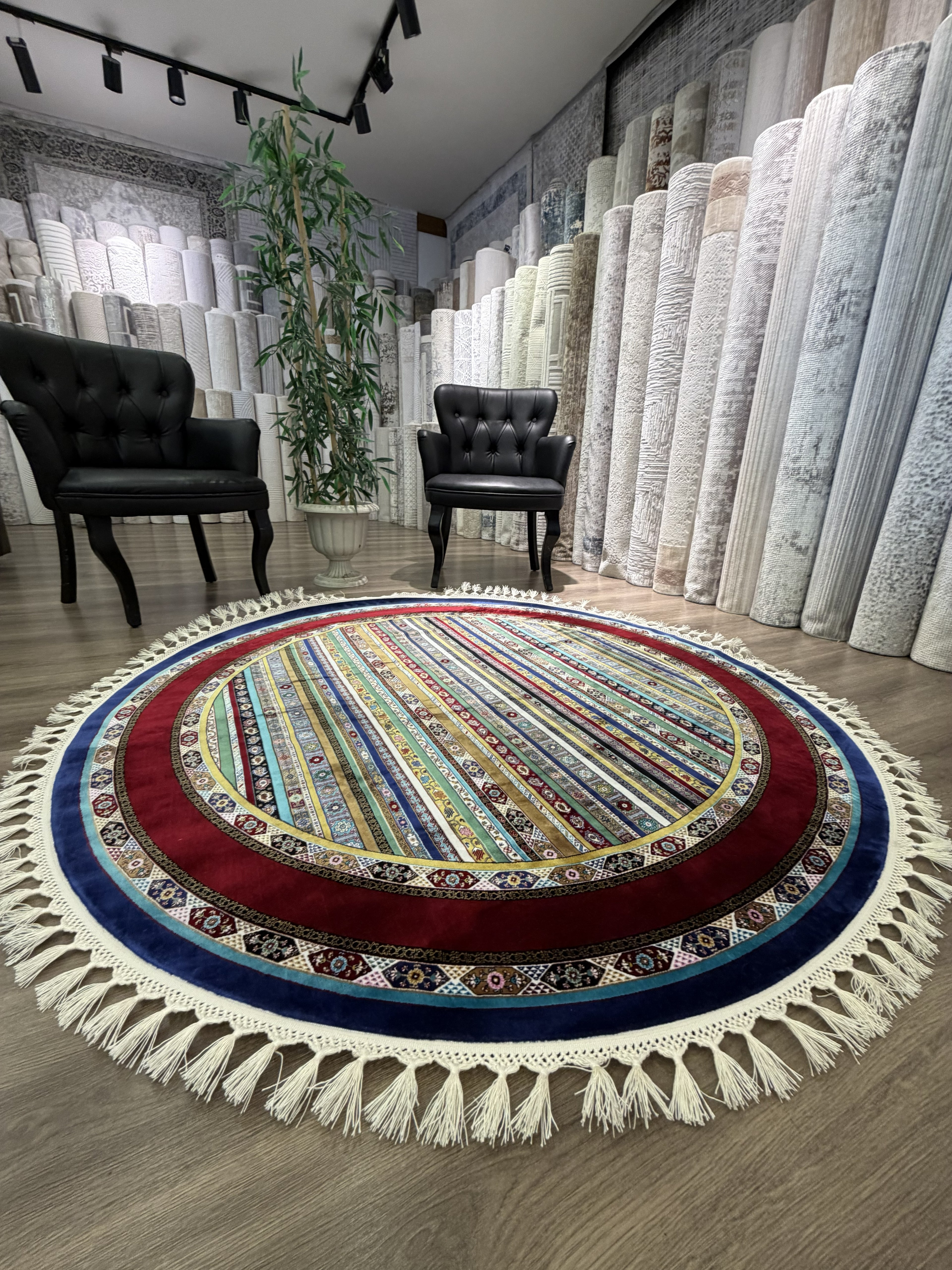 Round Turkish Silk Rug 5x5 Ft Colorful Kilim Style Area Rug brand new