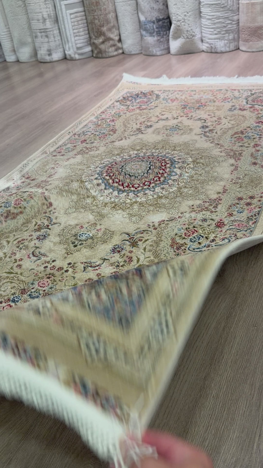 Turkish Silk Prayer Rug 2x4 Ft Floral Machine-Woven Islamic Seccade brand new